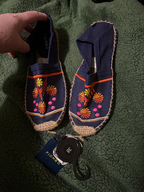 Piombo Shoes - Piombo Navy Embroidered Espadrilles with Orange & Pink Flowers 7 new